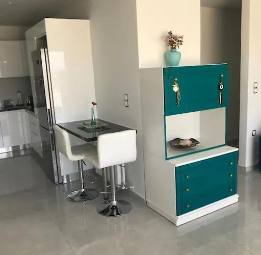 Panorama Modi Villa *